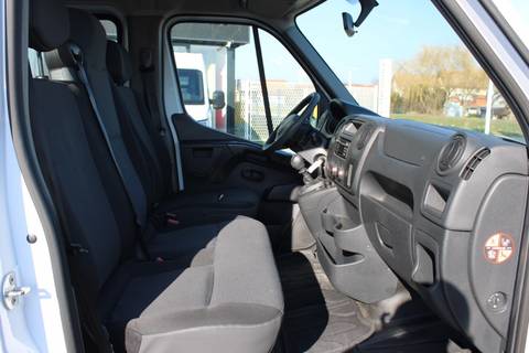 2018 Renault Master — sličica 8