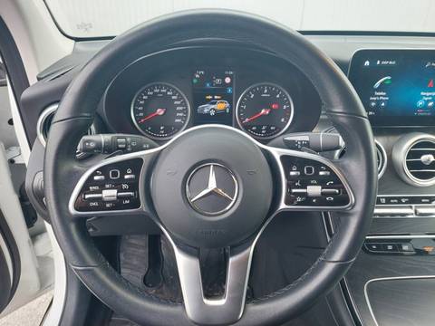 2021 Mercedes-Benz GLC — sličica 10
