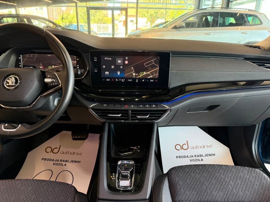 2021 Škoda Octavia — fotografija 19