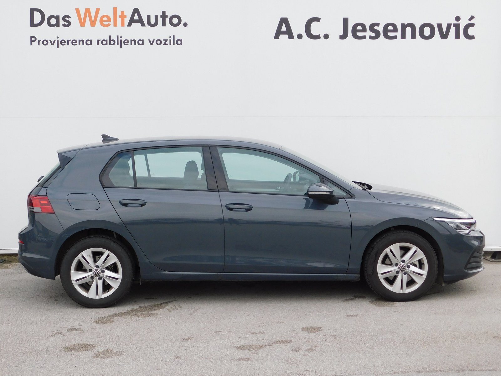 2024 Volkswagen Golf — fotografija 4
