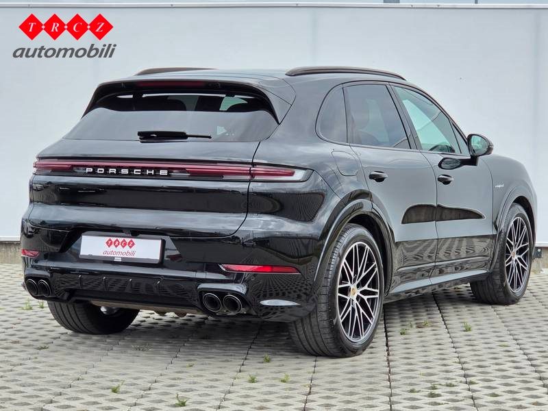 2024 Porsche Cayenne — fotografija 4