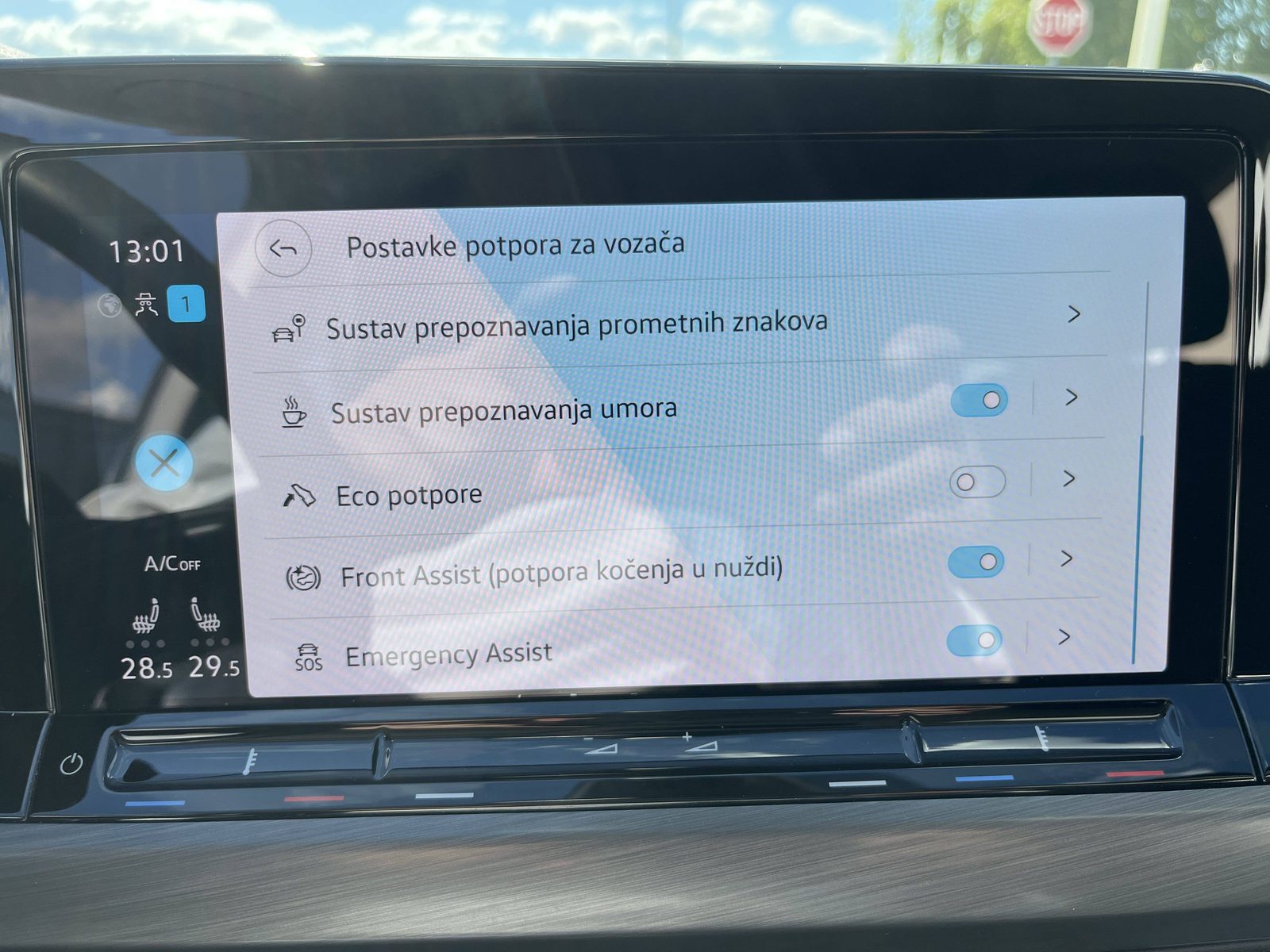 2023 Volkswagen Golf — fotografija 25