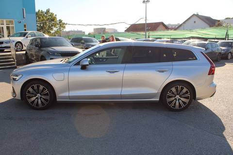 2021 Volvo V60 — sličica 8