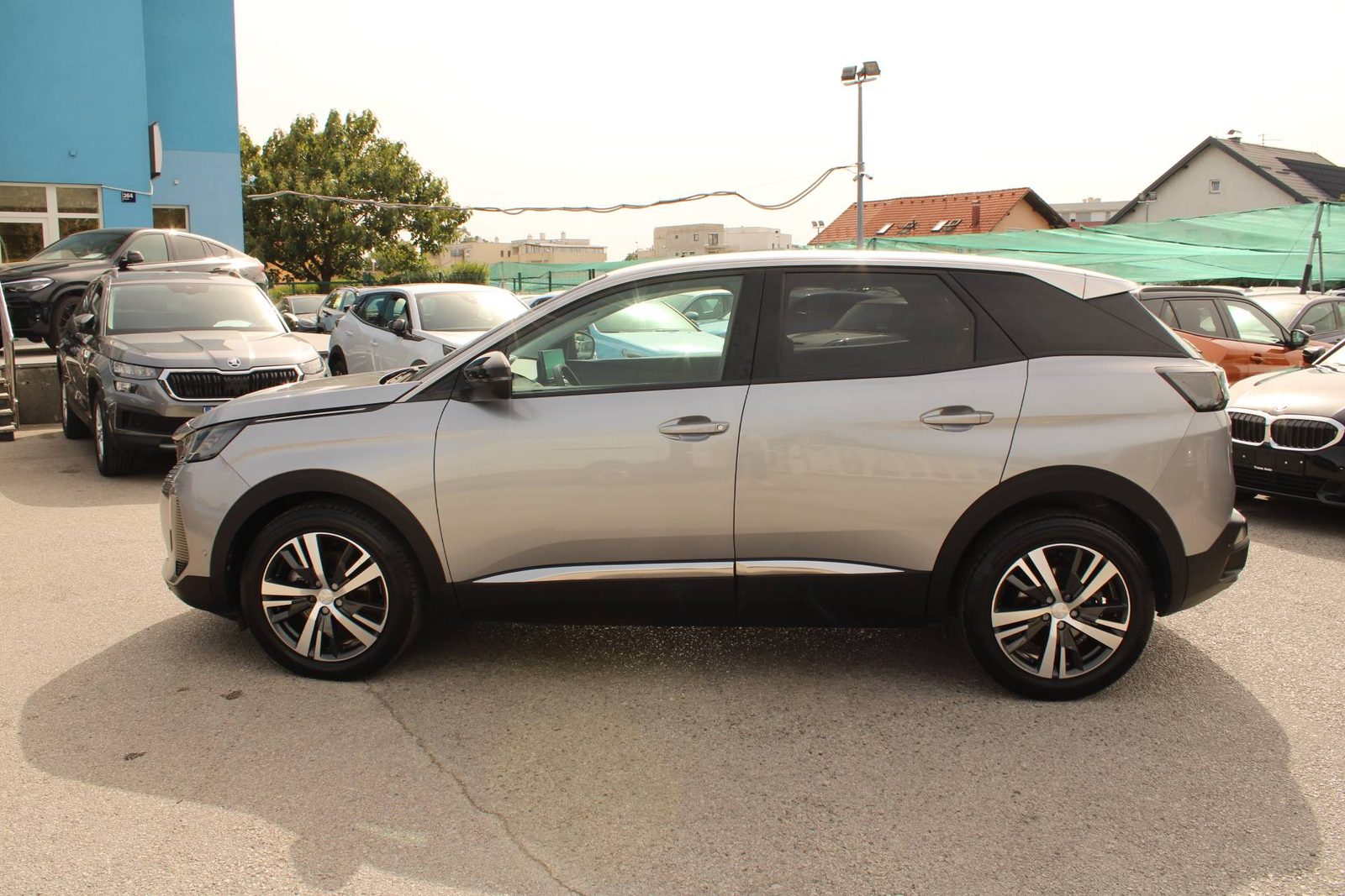 2022 Peugeot 3008 — fotografija 8