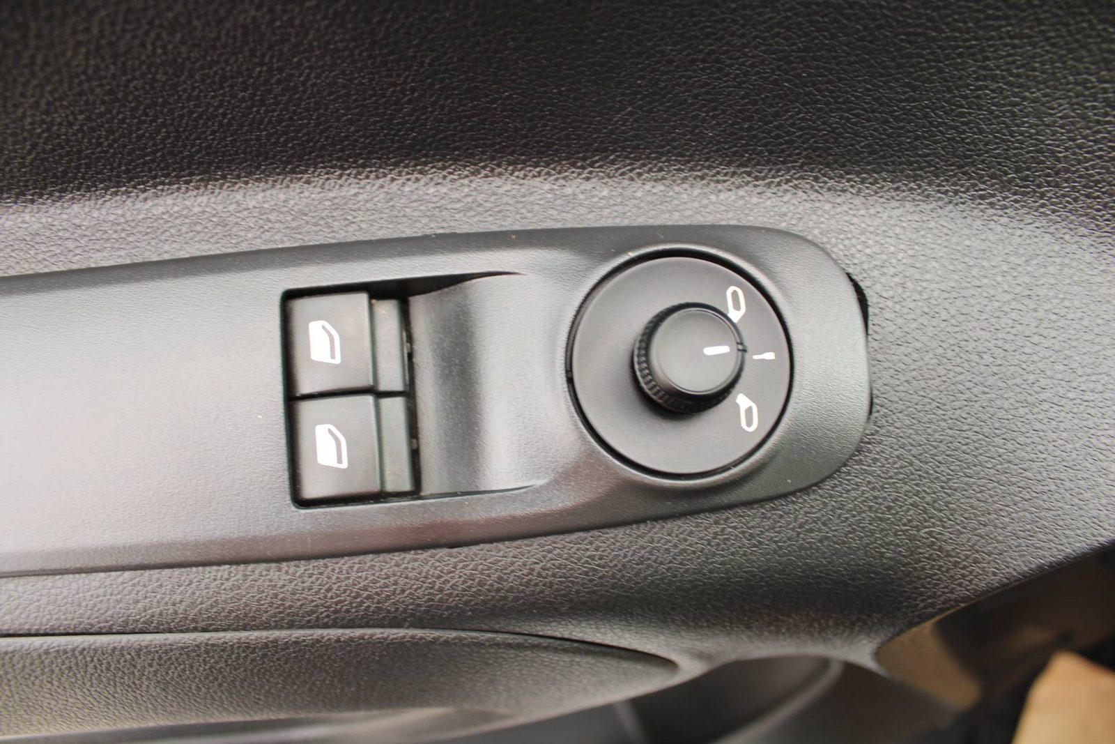 2020 Opel Combo — fotografija 13