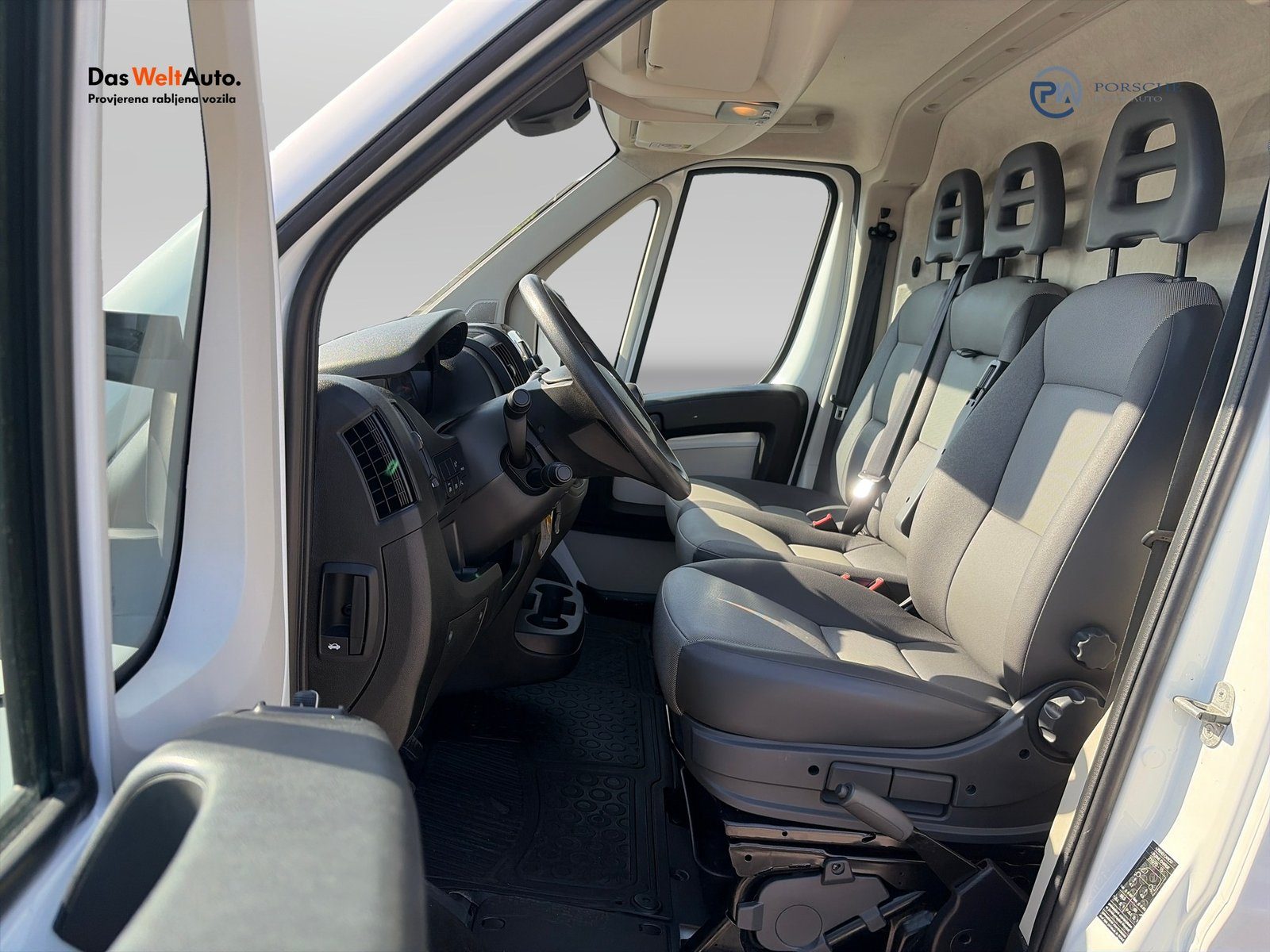 2019 Peugeot Boxer — fotografija 11