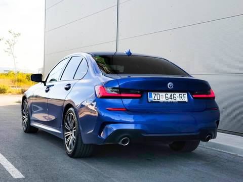 2022 BMW Serija 3 — sličica 6