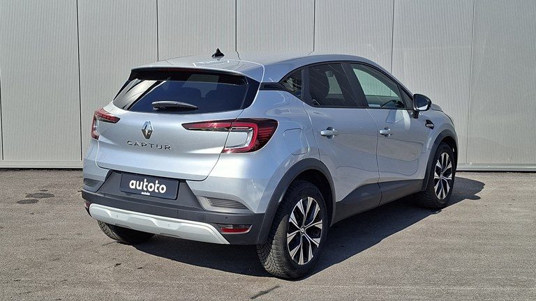 2022 Renault Captur — fotografija 3