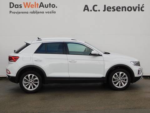 2023 Volkswagen T-Roc — sličica 4