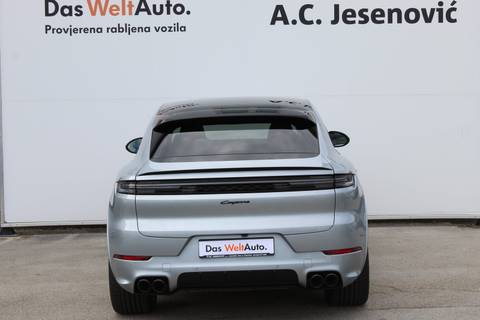 2026 Porsche Cayenne — sličica 5
