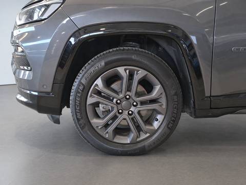 2022 Jeep Compass — sličica 10