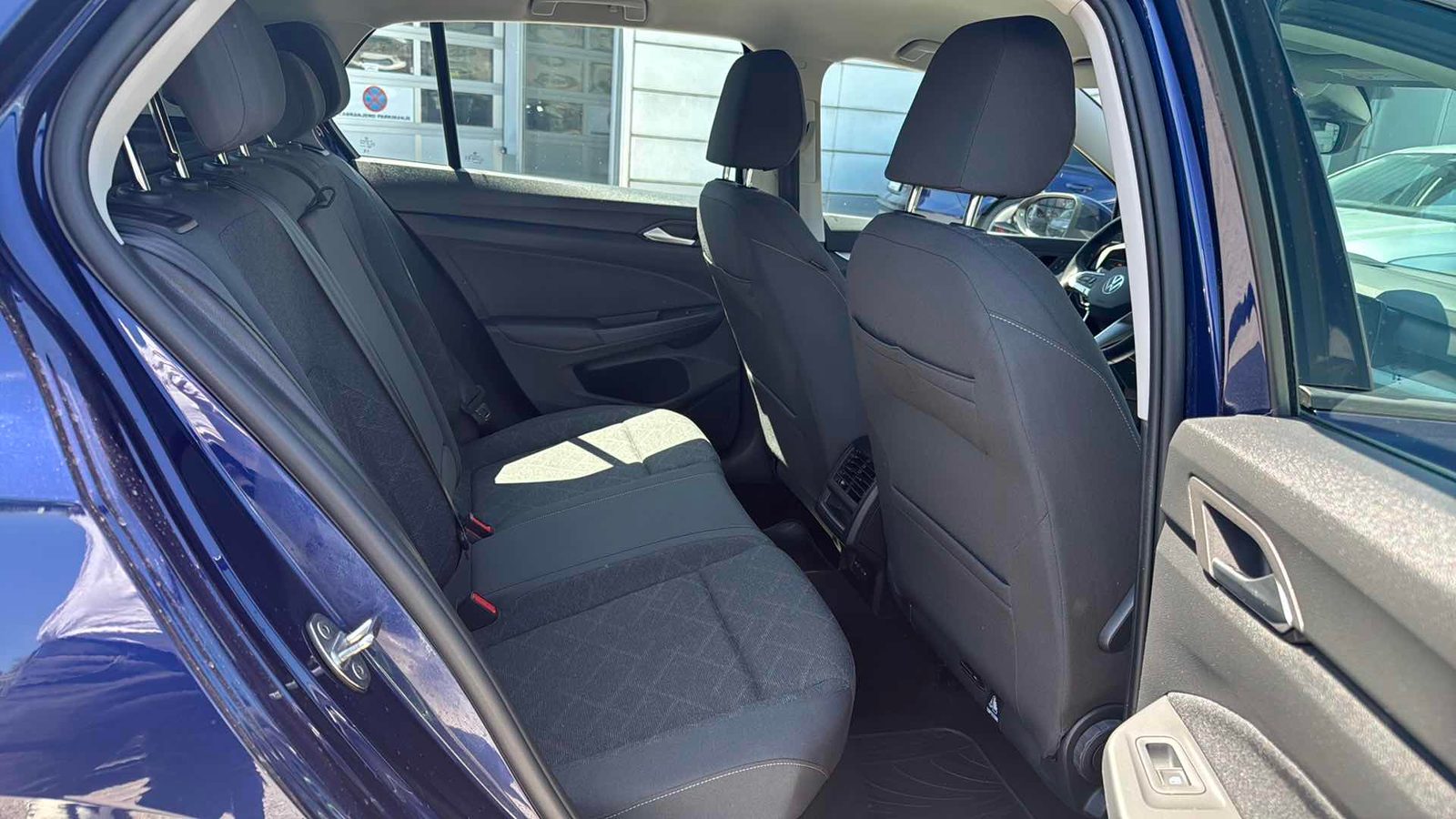 2024 Volkswagen Golf — fotografija 10