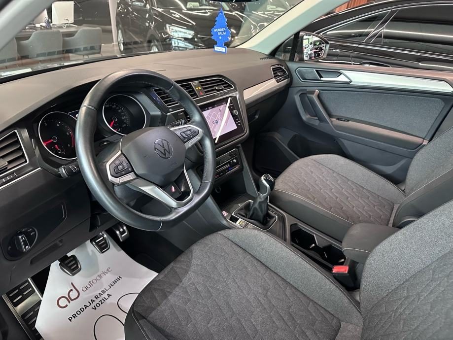 2023 Volkswagen Tiguan — fotografija 11