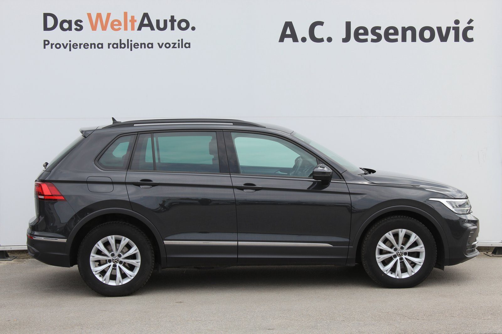 2022 Volkswagen Tiguan — fotografija 4