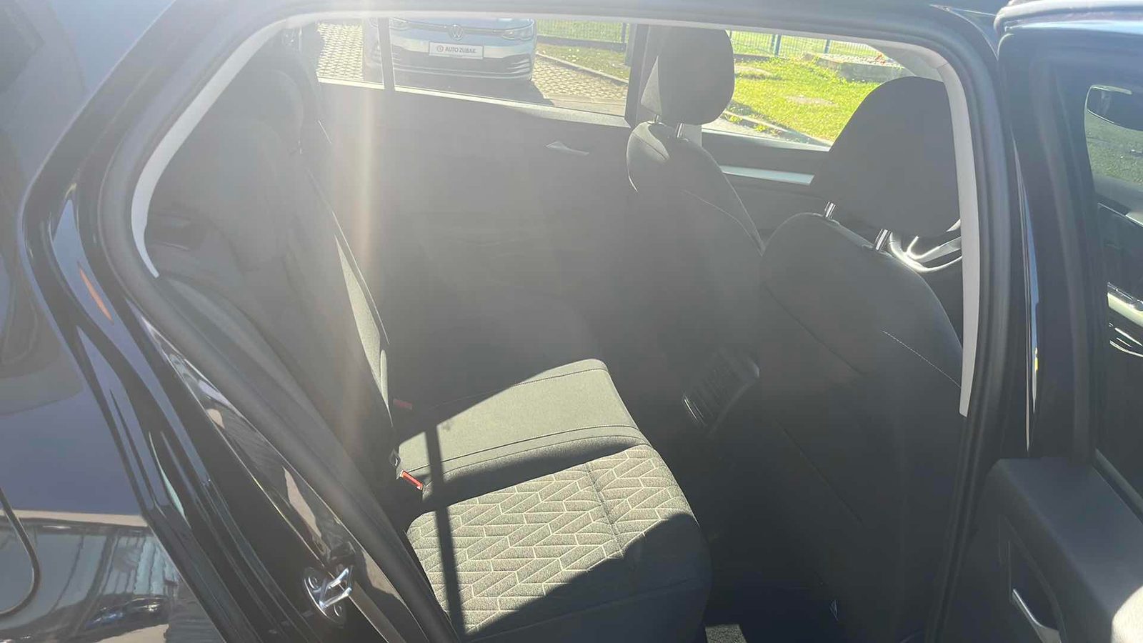 2023 Volkswagen Golf — fotografija 10