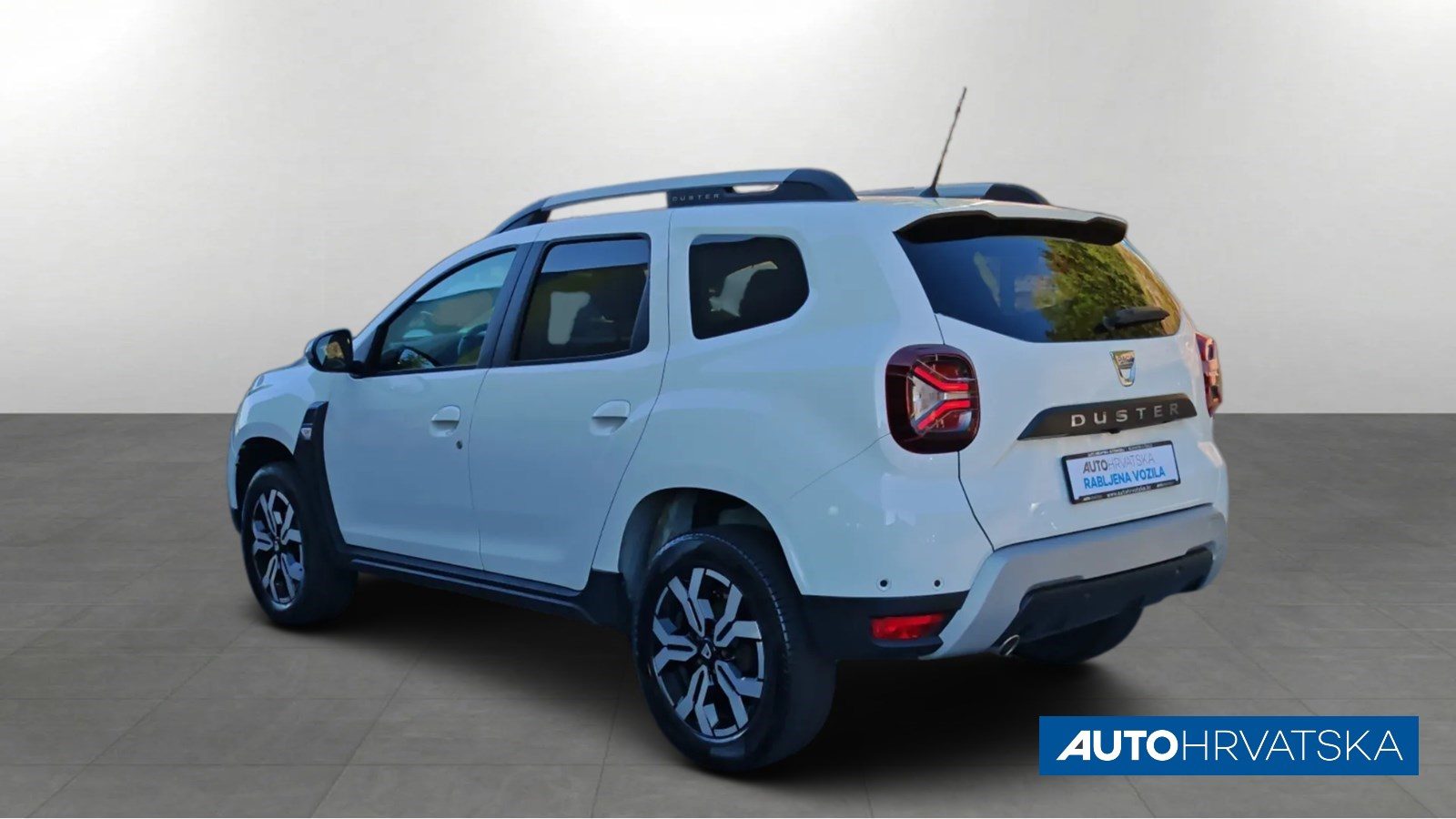 2022 Dacia Duster — fotografija 7