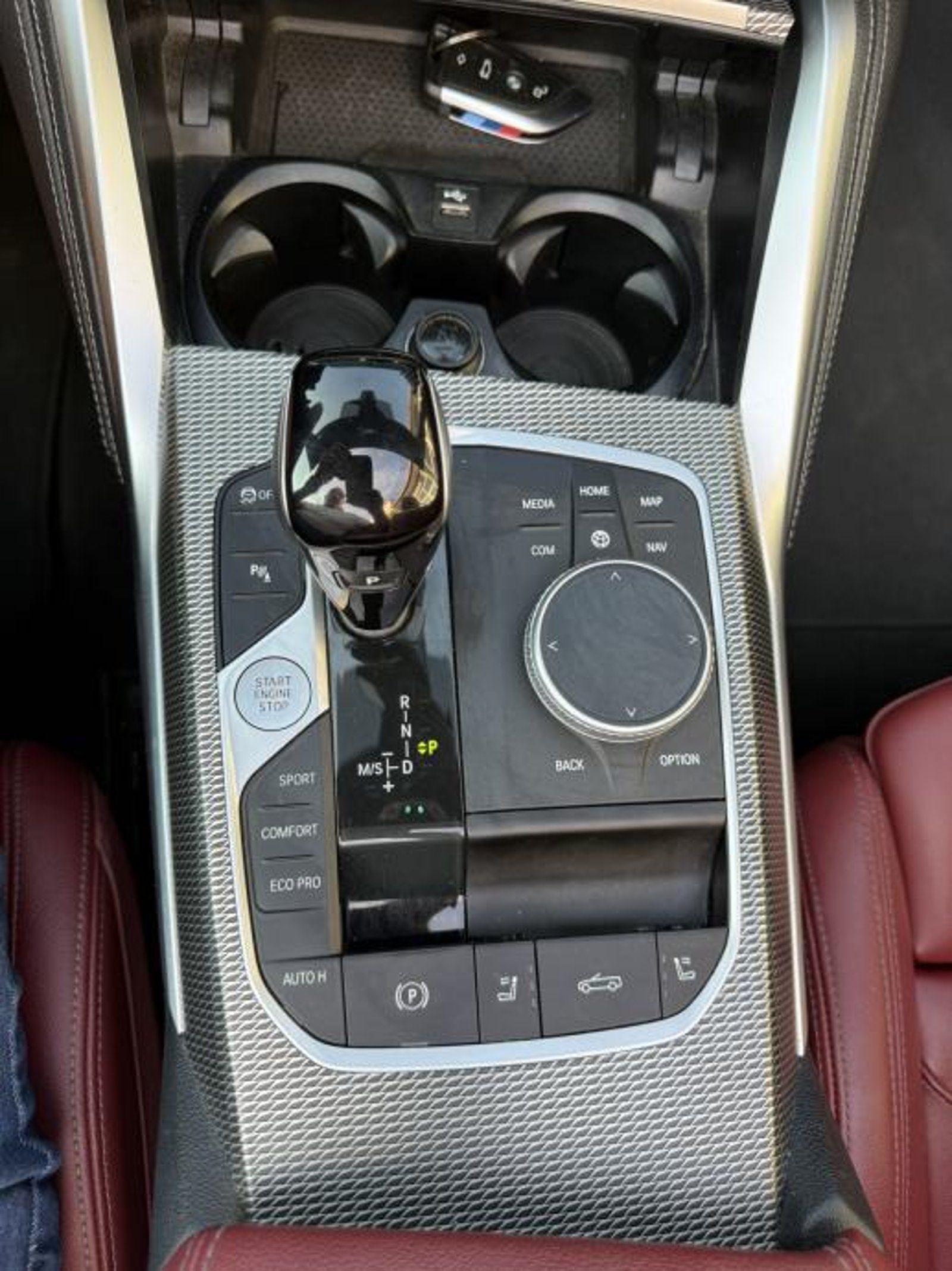 2022 BMW Serija 4 — fotografija 16