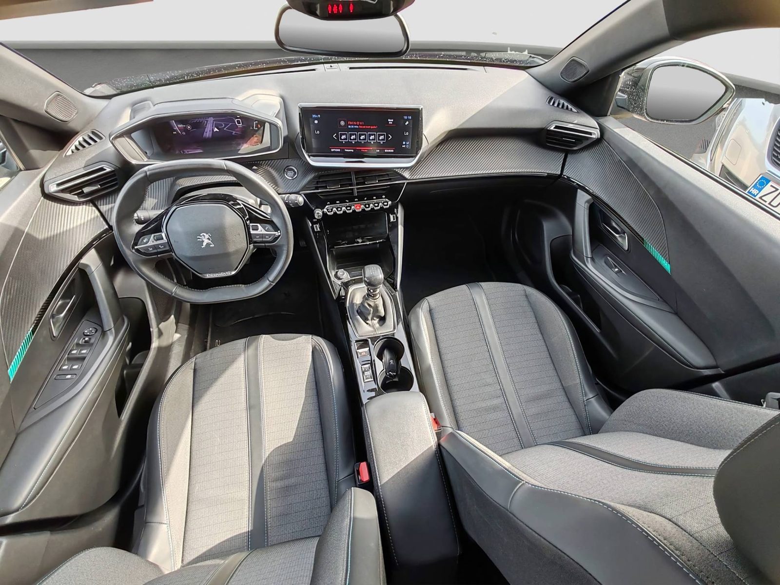 2023 Peugeot 2008 — fotografija 12