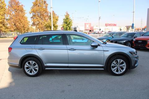 2023 Volkswagen Passat Variant — sličica 4