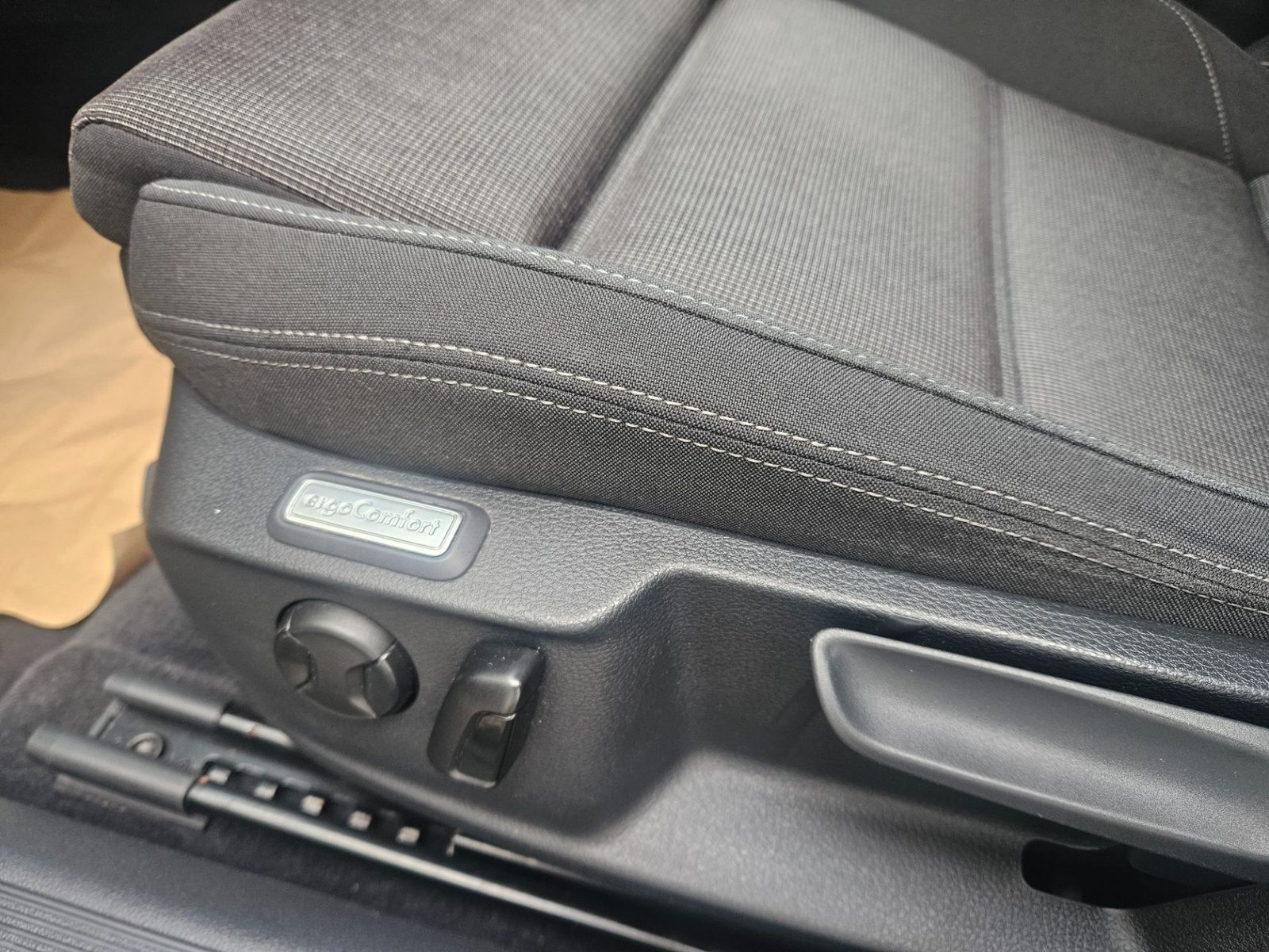 2018 Volkswagen Passat Variant — fotografija 10