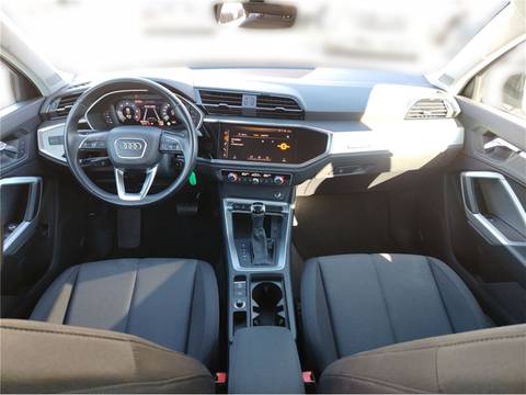 2019 Audi Q3 — sličica 10