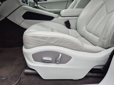 2019 Porsche Macan — sličica 23