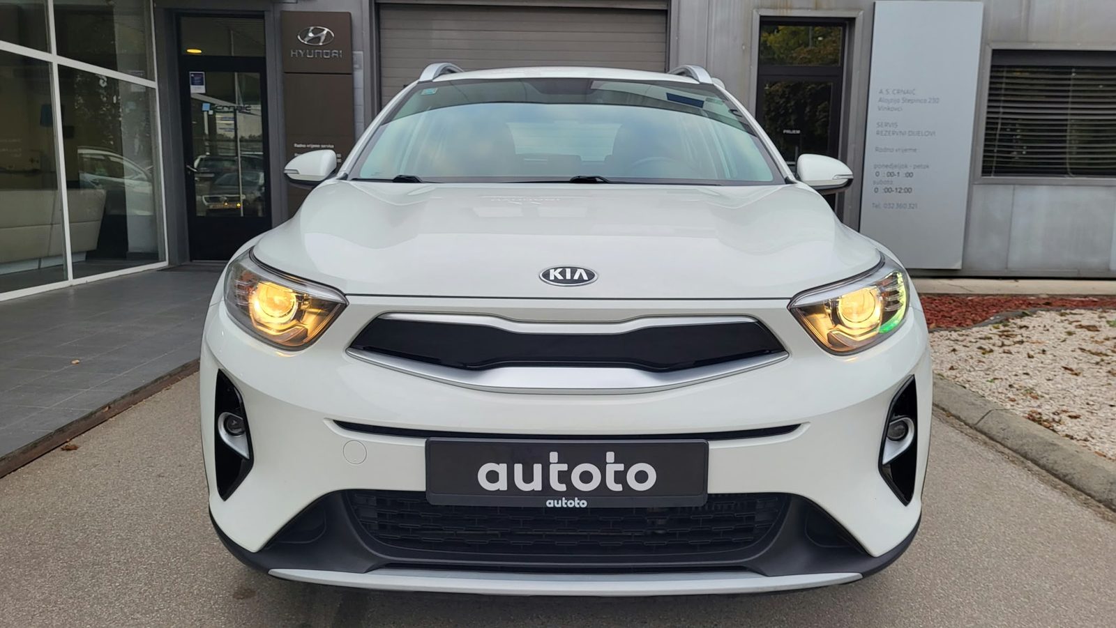 2020 Kia Stonic — fotografija 4