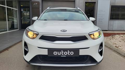 2020 Kia Stonic — sličica 4