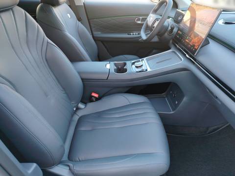 2026 Geely Starray EM-i — sličica 21