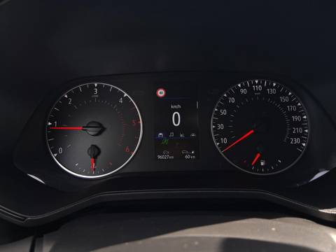 2023 Renault Clio — sličica 12