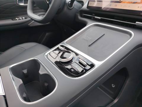 2026 Geely Starray EM-i — sličica 24