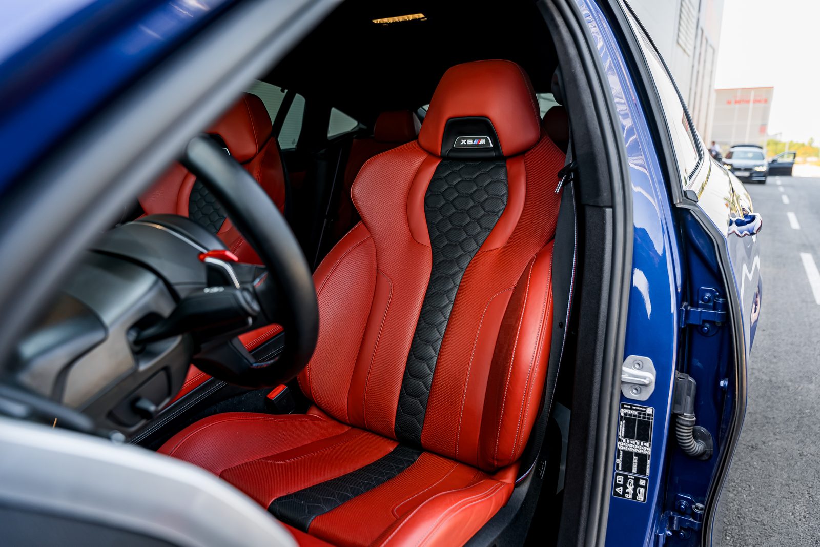 2024 BMW X6 — fotografija 26