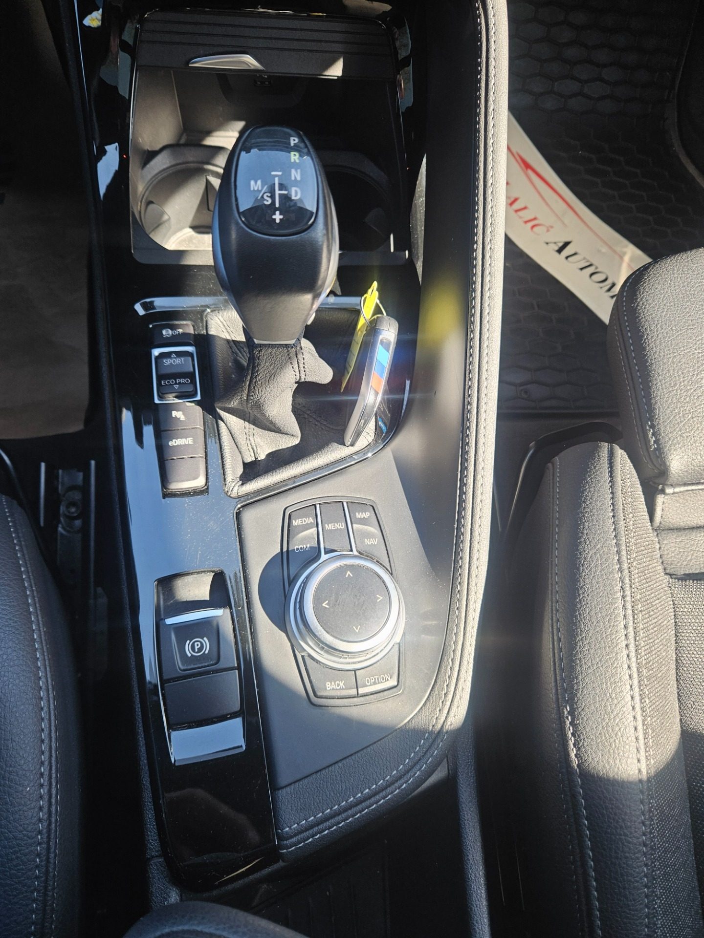 2020 BMW X1 — fotografija 15
