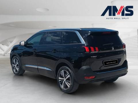 2023 Peugeot 5008 — sličica 3