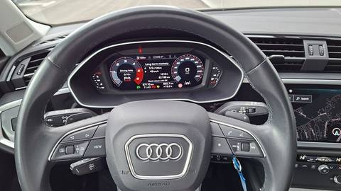 2022 Audi Q3 — sličica 15