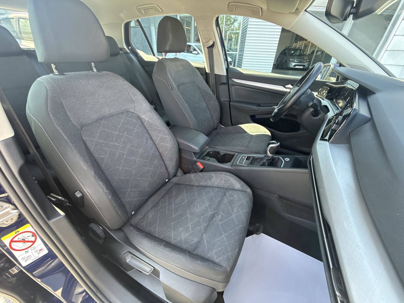 2024 Volkswagen Golf — fotografija 22