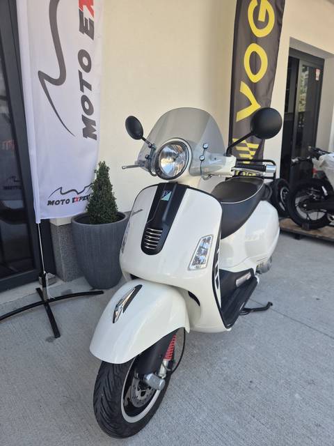 2011 Piaggio Vespa 300 — sličica 15