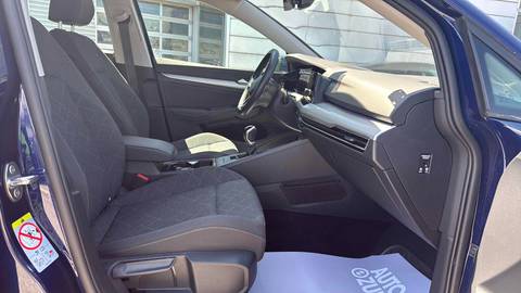 2024 Volkswagen Golf — sličica 9