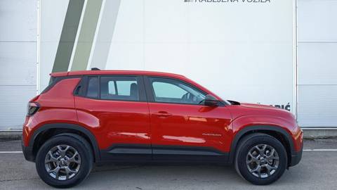 2025 Jeep Avenger — sličica 5