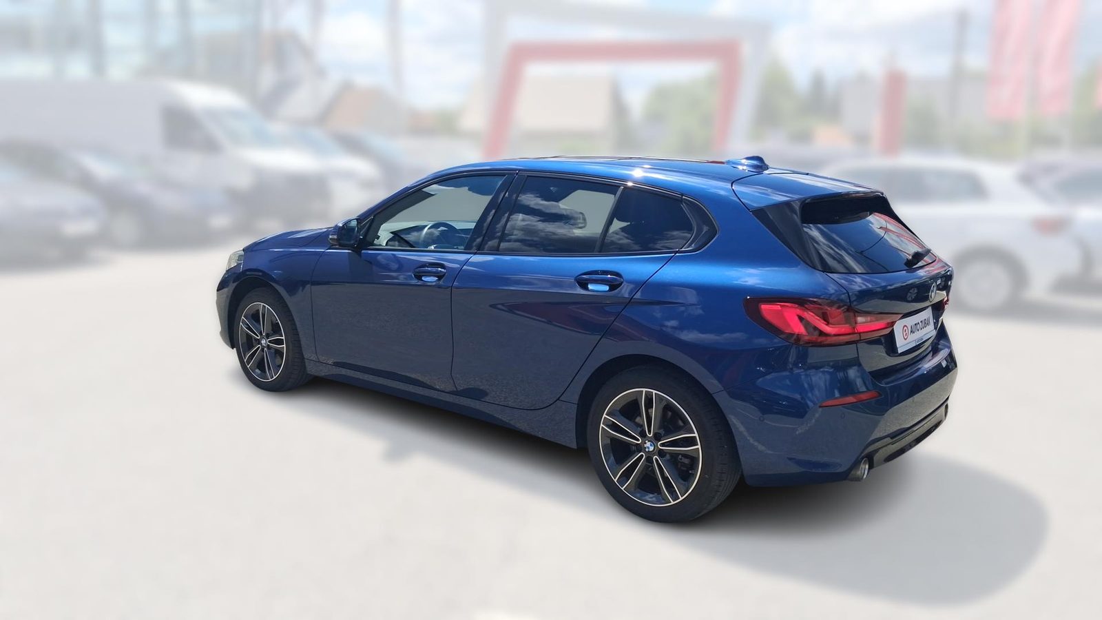 2022 BMW Serija 1 — fotografija 5