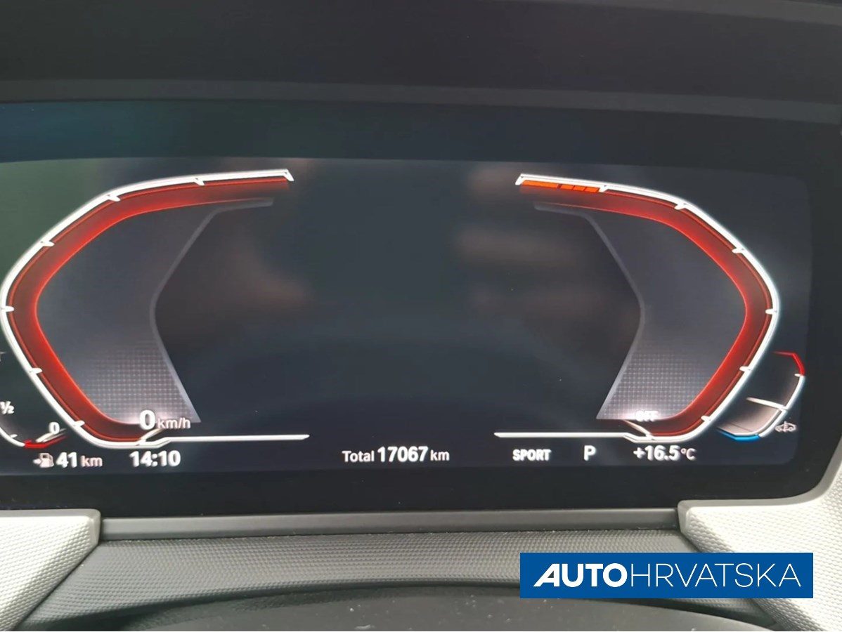 2021 BMW Serija 1 — fotografija 19