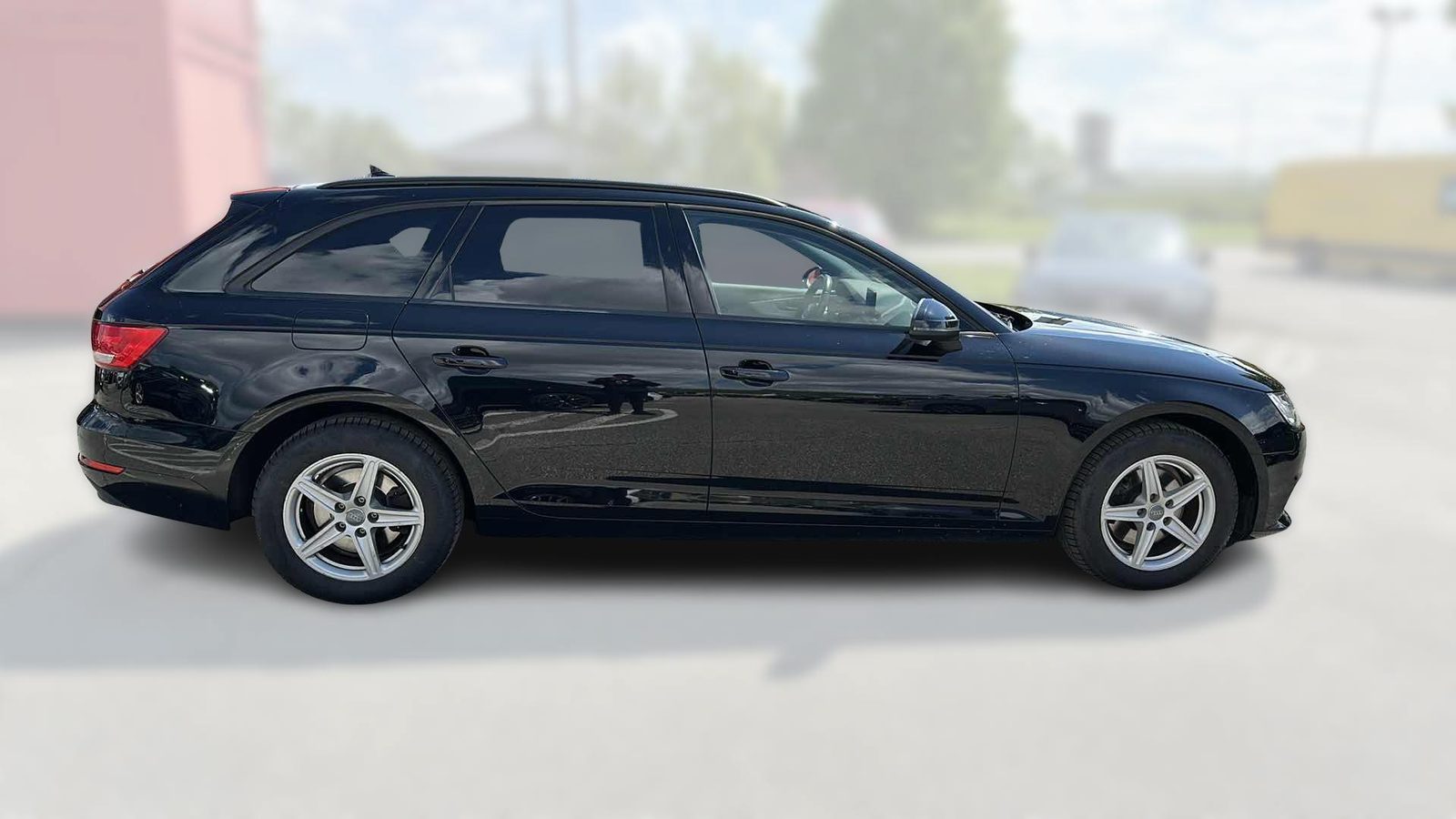 2018 Audi A4 Avant — fotografija 8