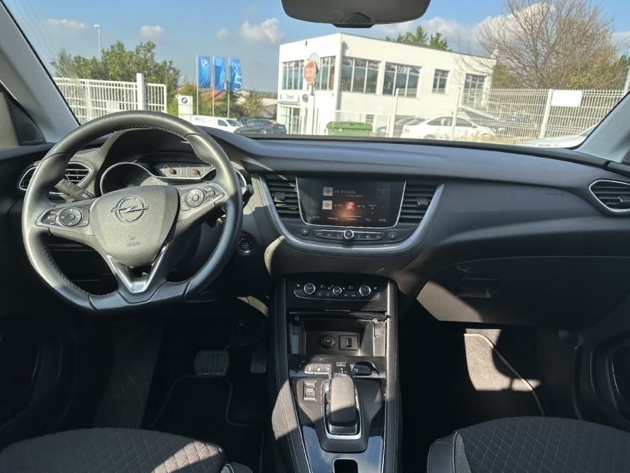 2020 Opel Grandland — fotografija 12