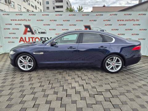 2016 Jaguar XF — sličica 4