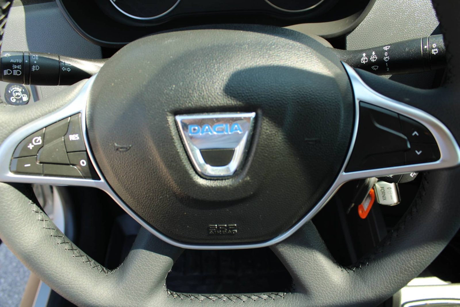 2021 Dacia Duster — fotografija 15