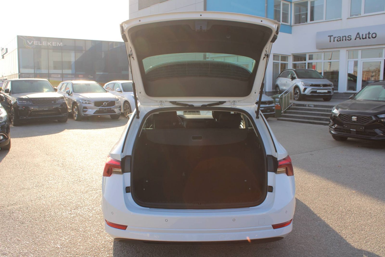2023 Škoda Octavia Combi — fotografija 9