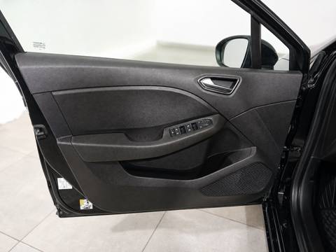 2023 Renault Clio — sličica 14