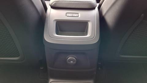 2023 Volvo XC60 — sličica 11