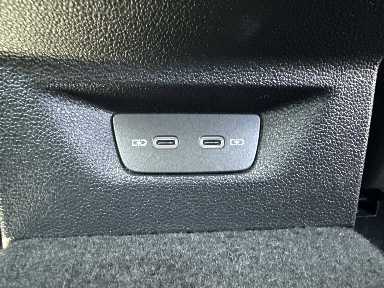 2024 Volkswagen Golf — fotografija 20