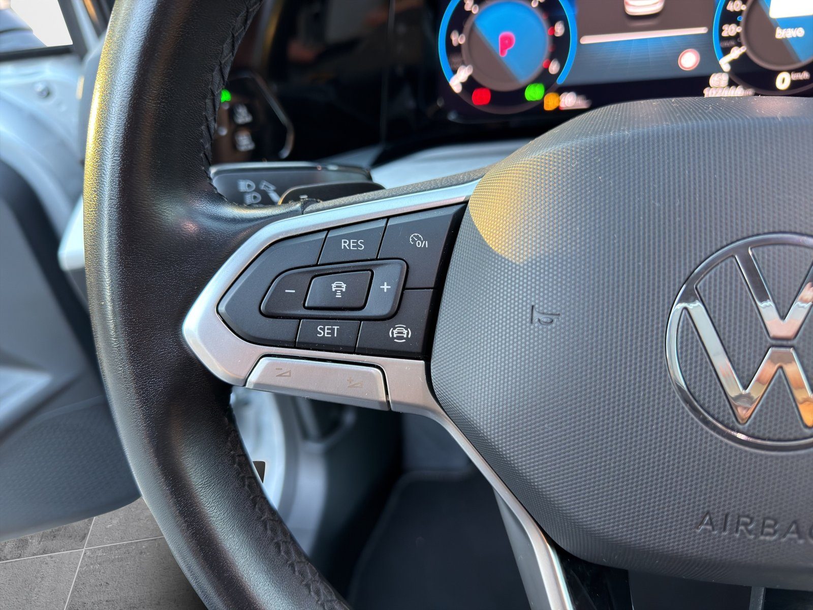 2024 Volkswagen Golf — fotografija 15